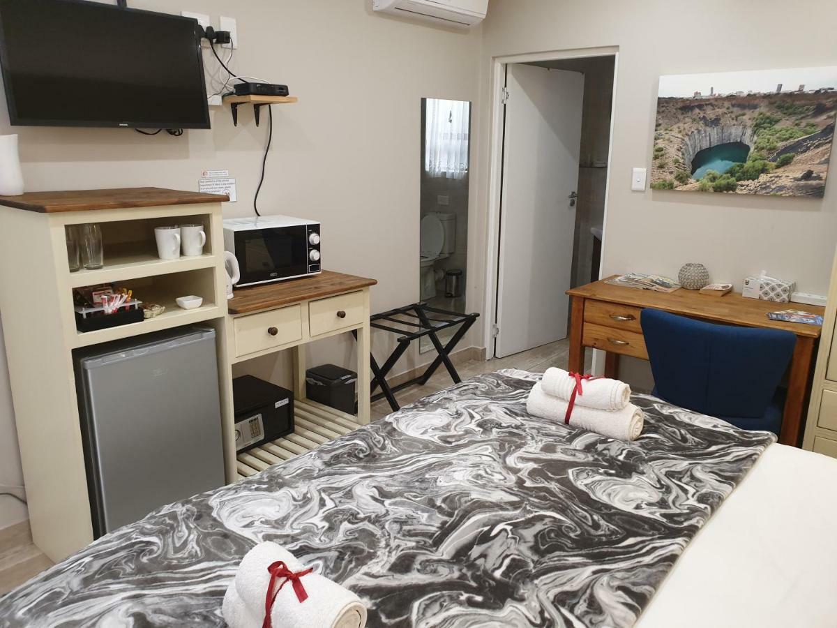 Dilisca Guesthouse دوربانفيل المظهر الخارجي الصورة