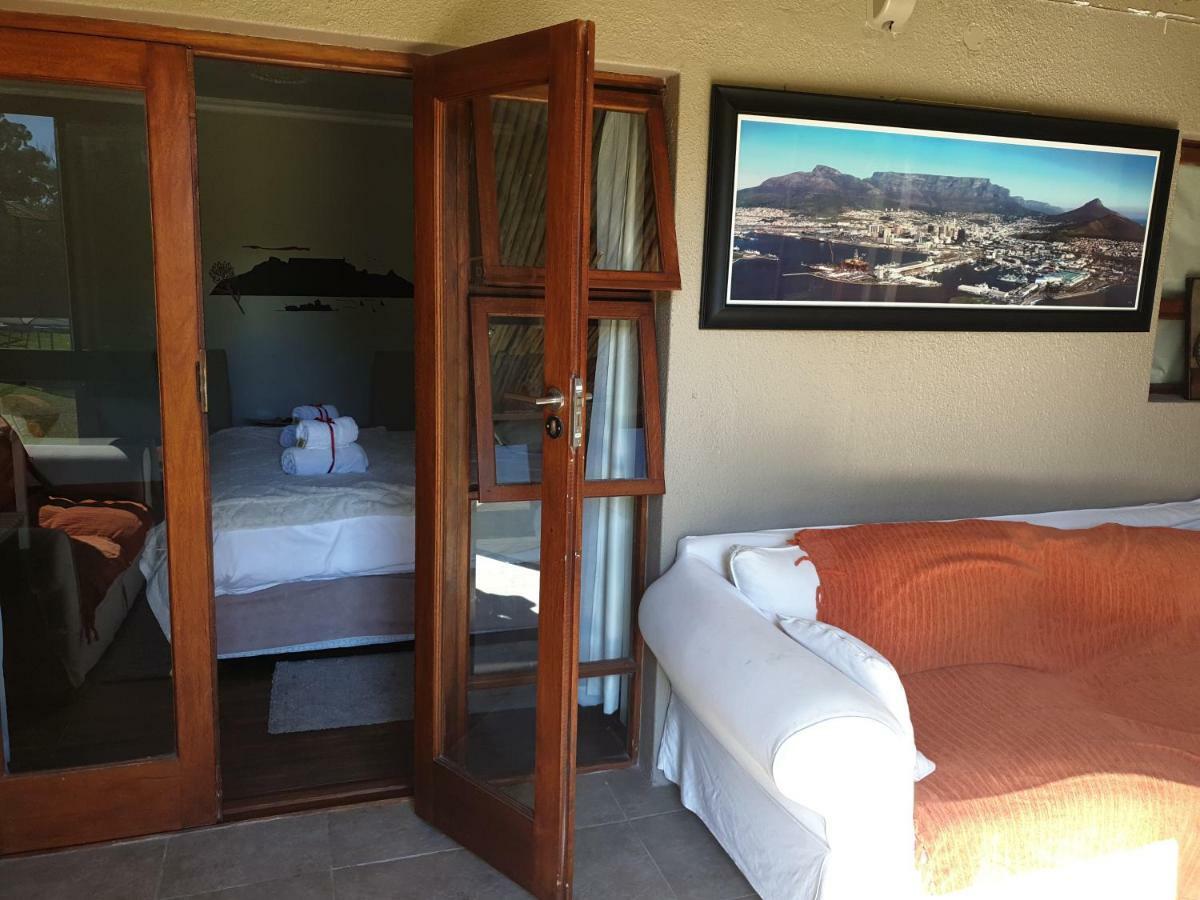 Dilisca Guesthouse دوربانفيل المظهر الخارجي الصورة