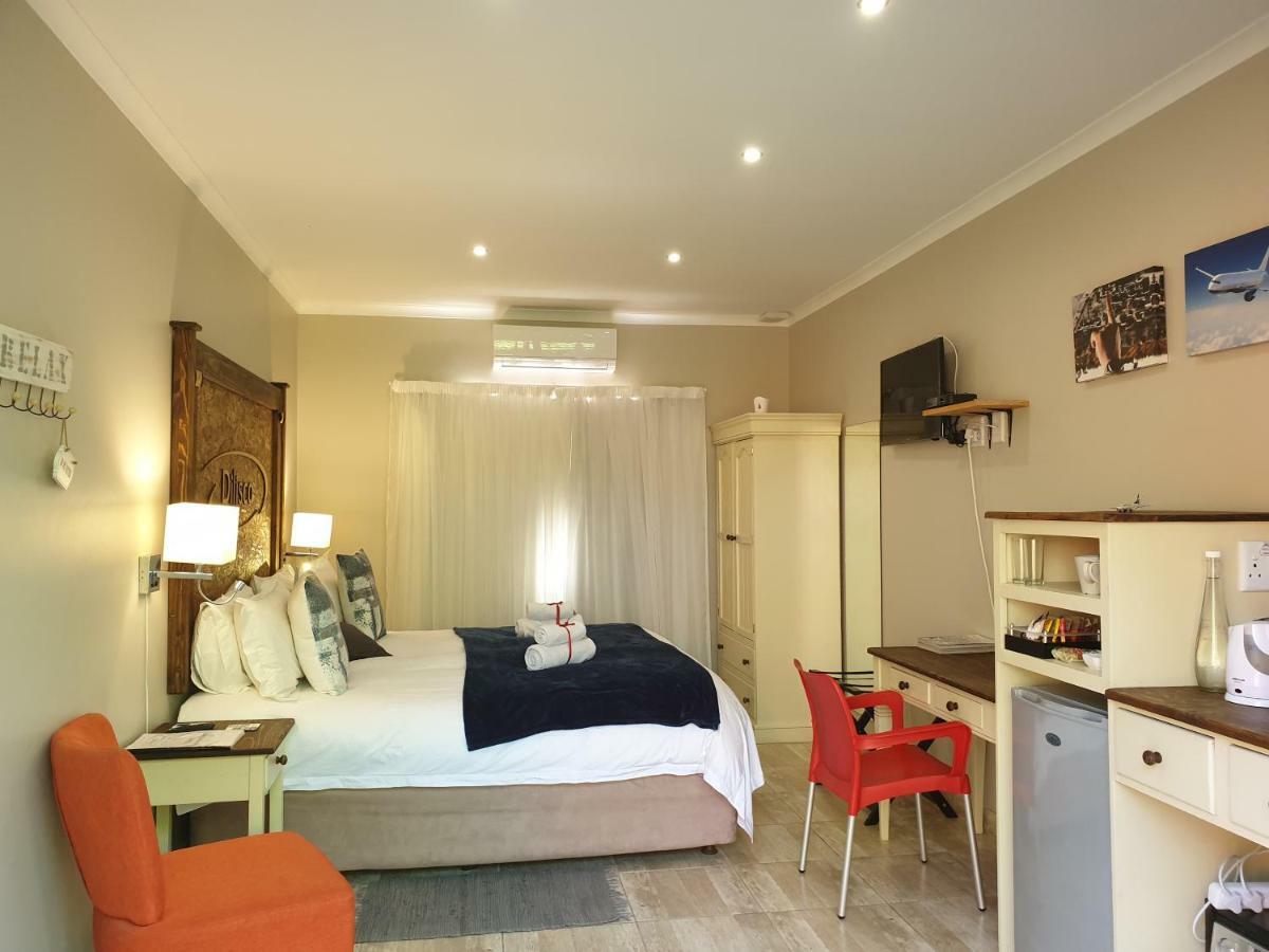 Dilisca Guesthouse دوربانفيل المظهر الخارجي الصورة