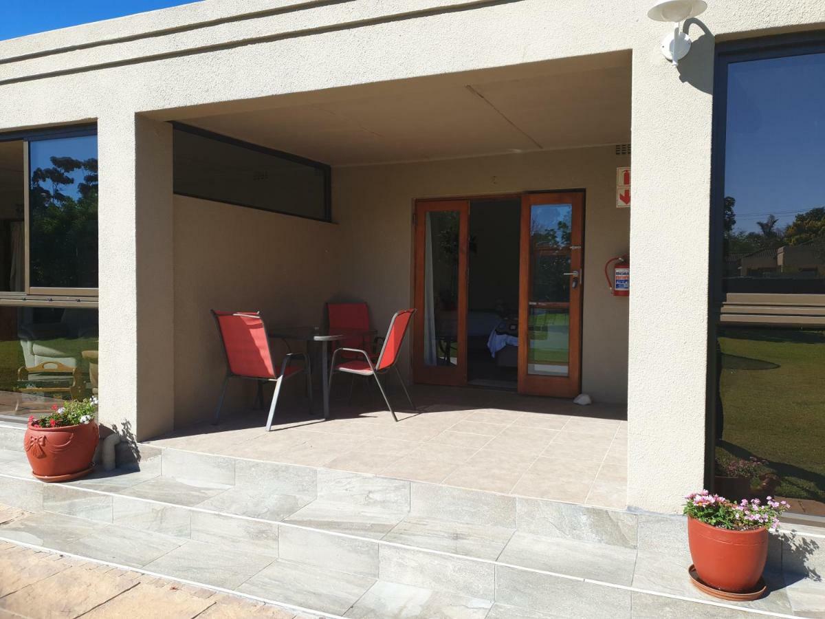 Dilisca Guesthouse دوربانفيل المظهر الخارجي الصورة